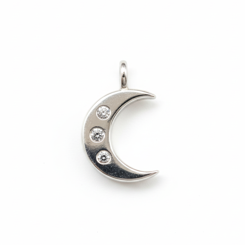MOONLIGHT PINK CHARM NECKLACE