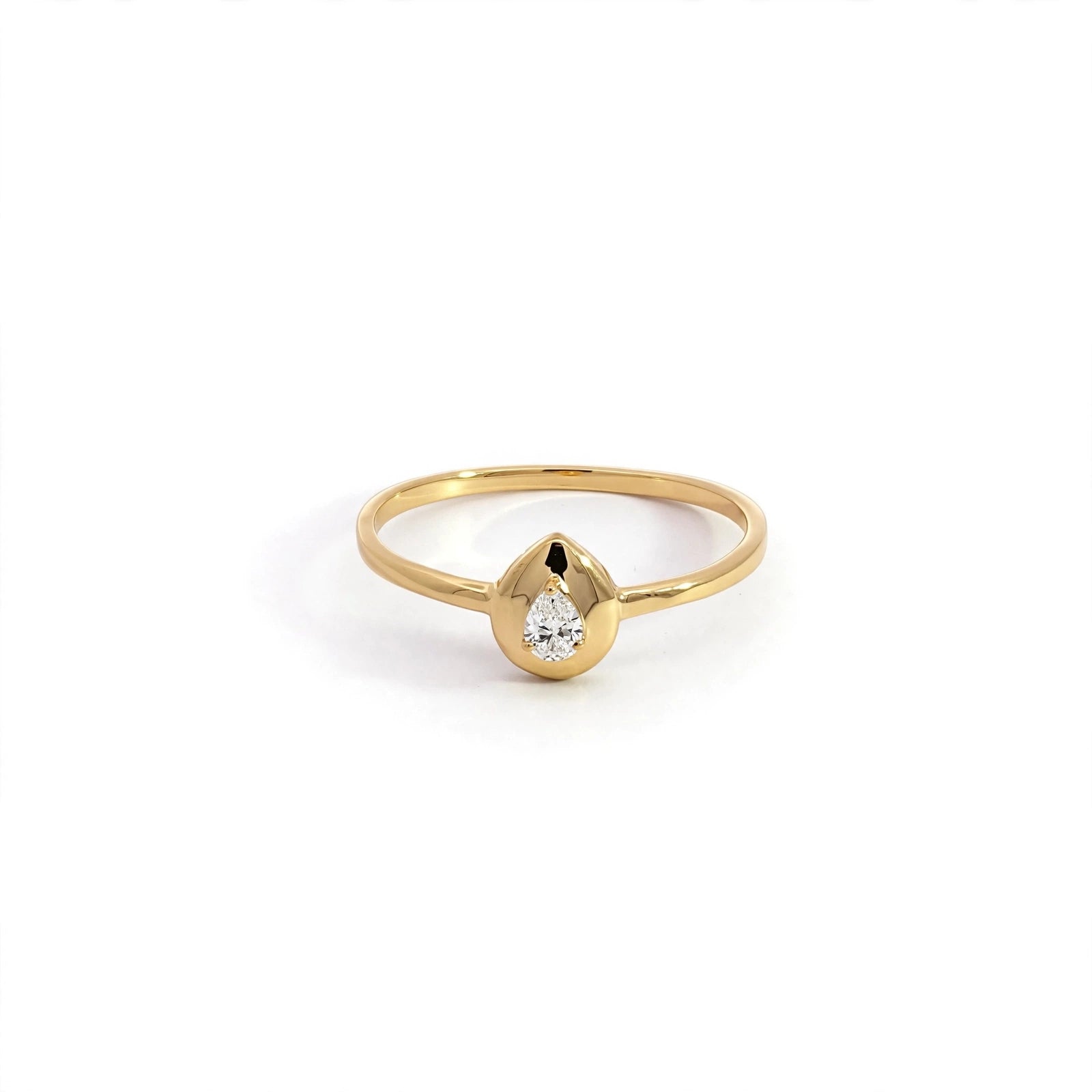 LUMA PEAR RING