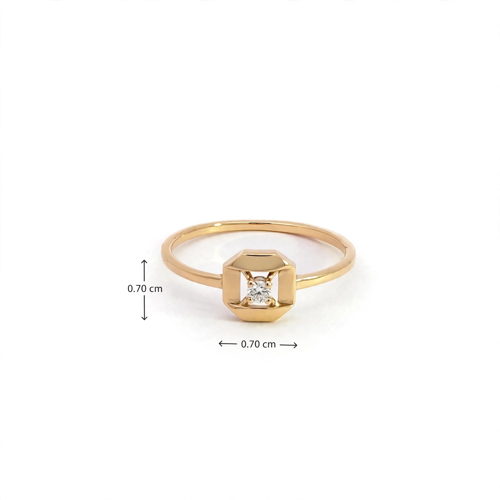 ROUND CROWN RING