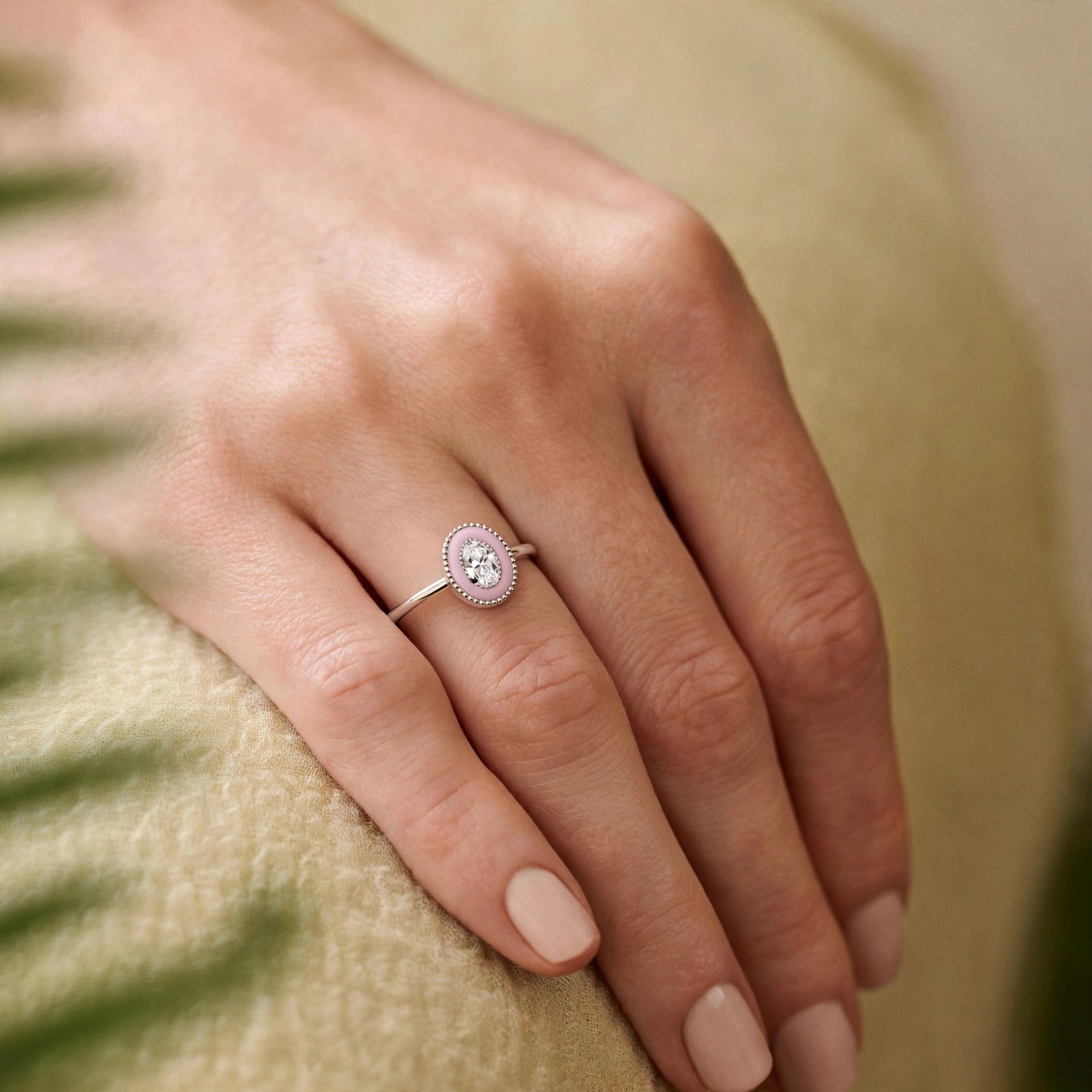 RESTIGE PINK RING