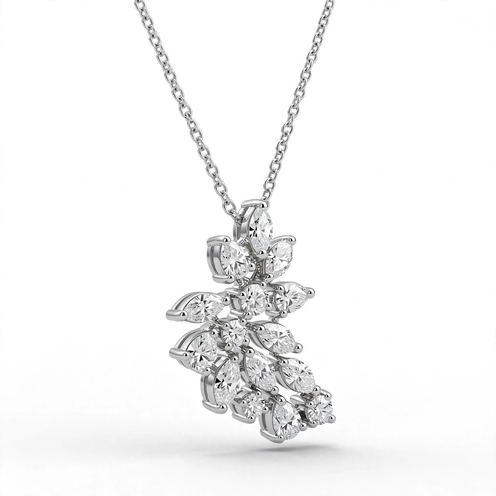 LUX ETERNA NECKLACE