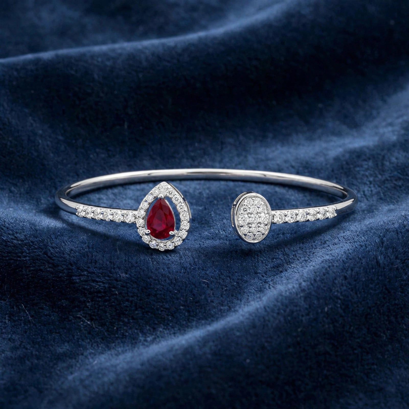 RUBY NUR BANGLE