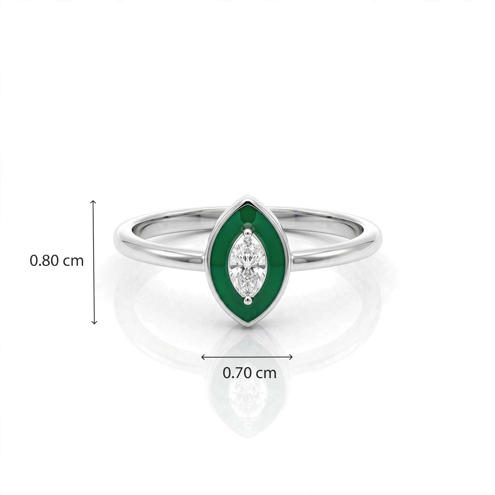 ICONIC GREEN RING