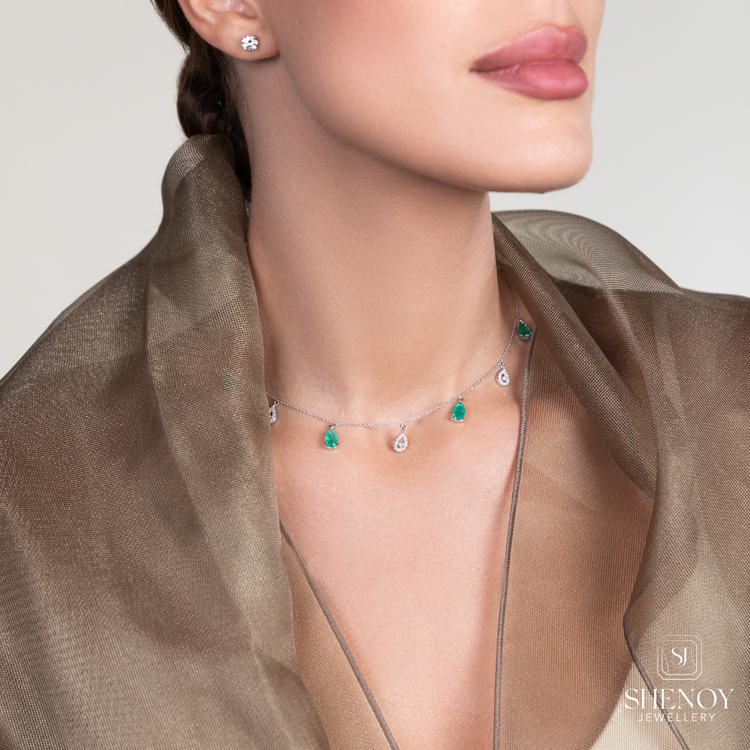 DIAMOND MICRO EMERALD PEAR CHOKER
