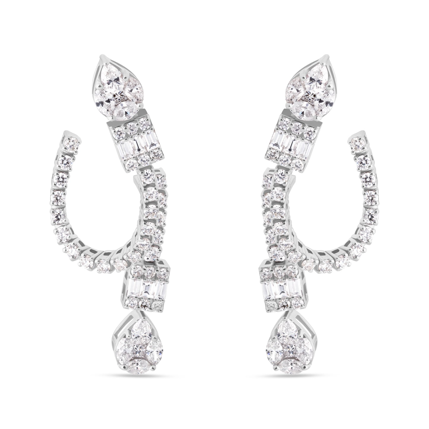 EATERNA WHITE EARRING