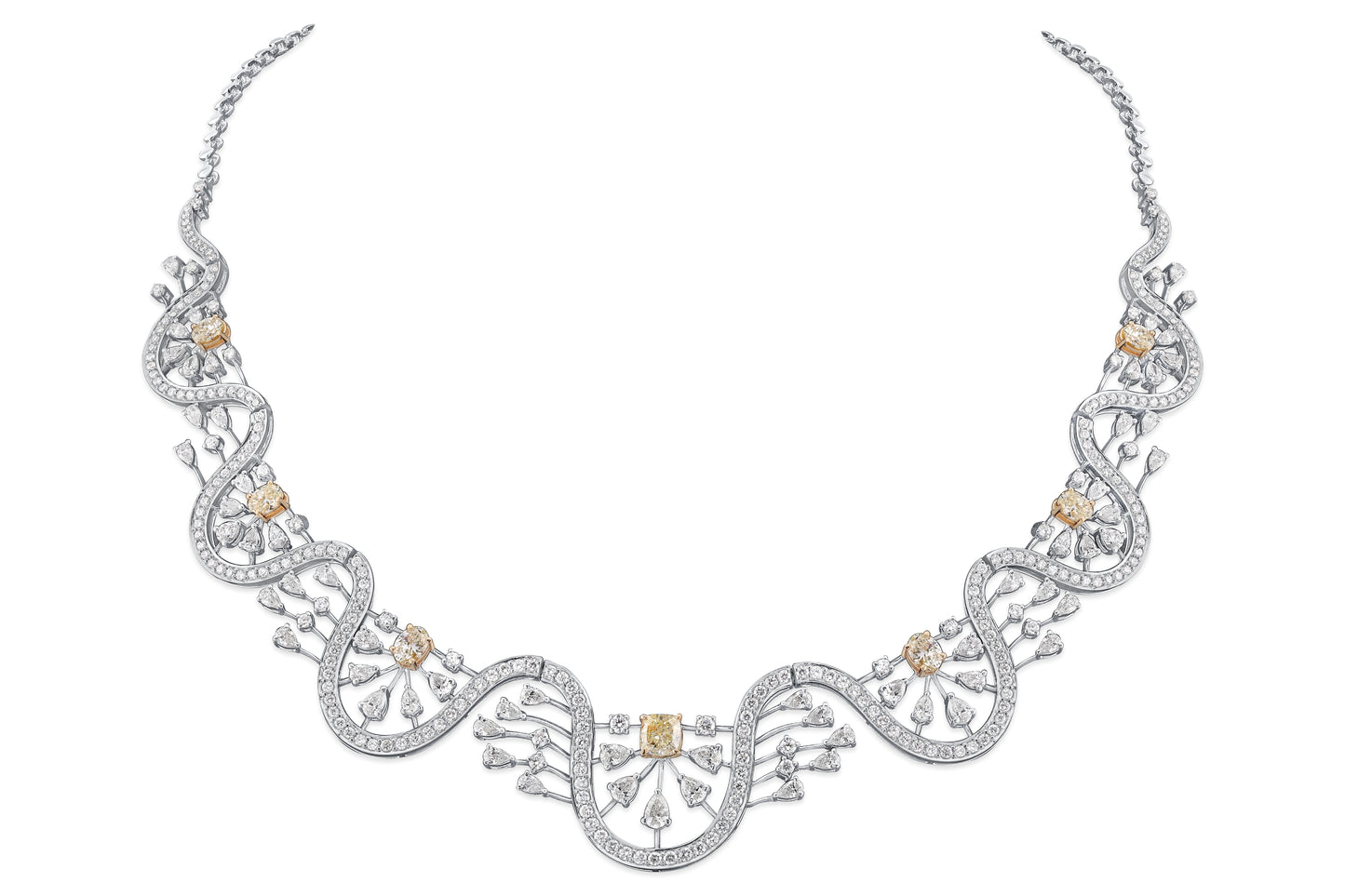 SYLVIENNE FANCY NECKLACE