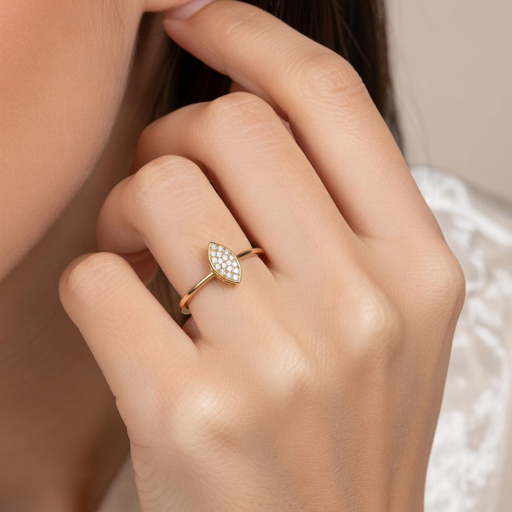 GOLDEN ESSENCE RING