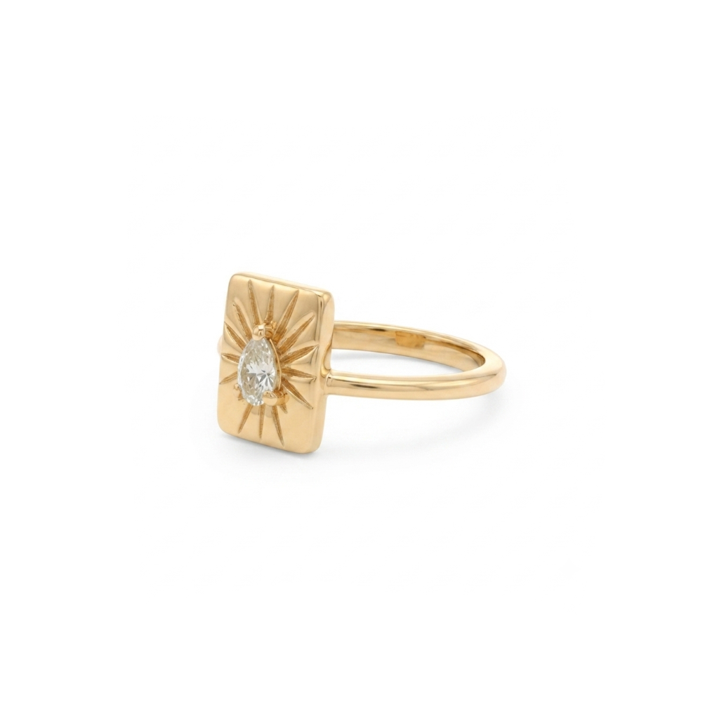 SQUARE PEAR RING