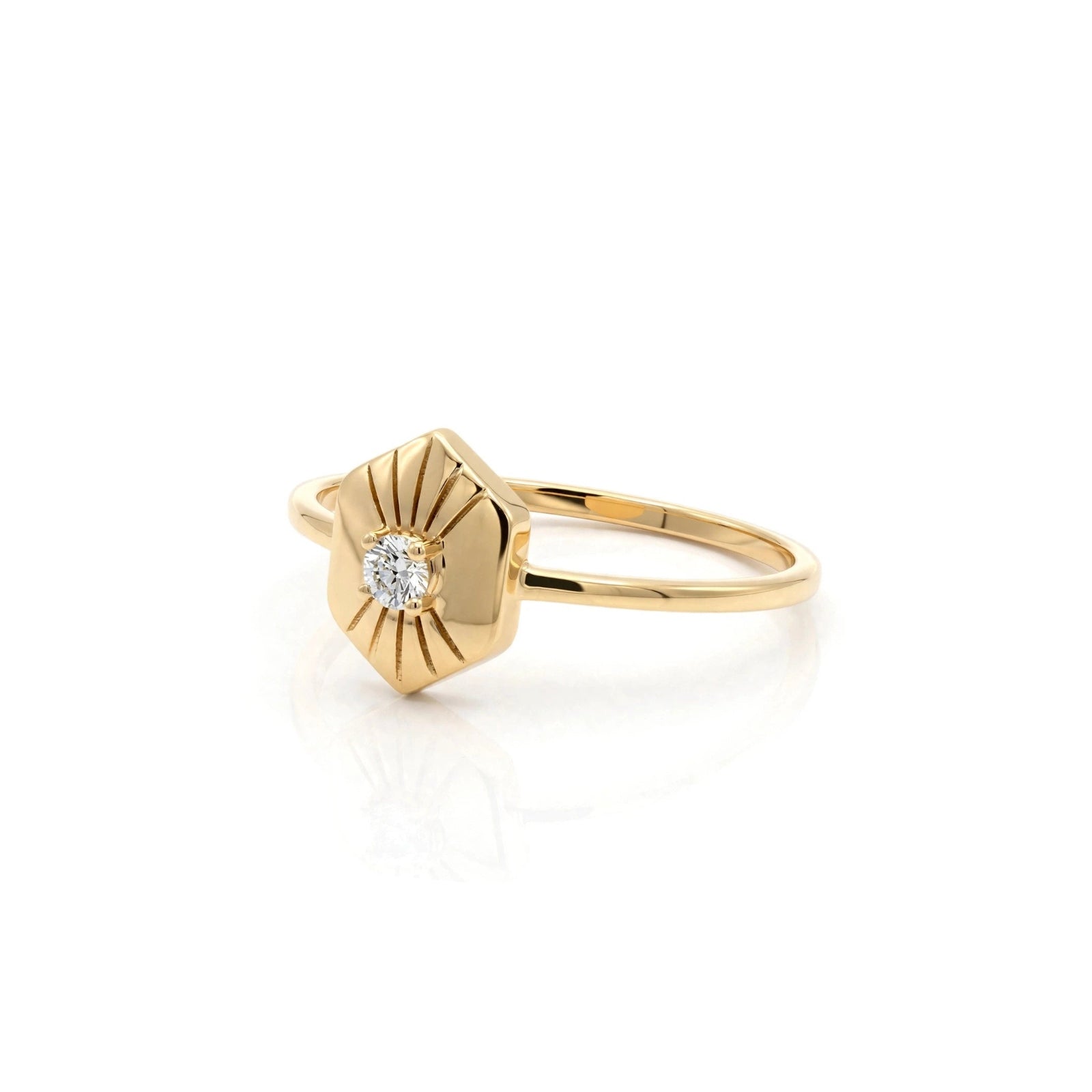 REGAL ROUND RING