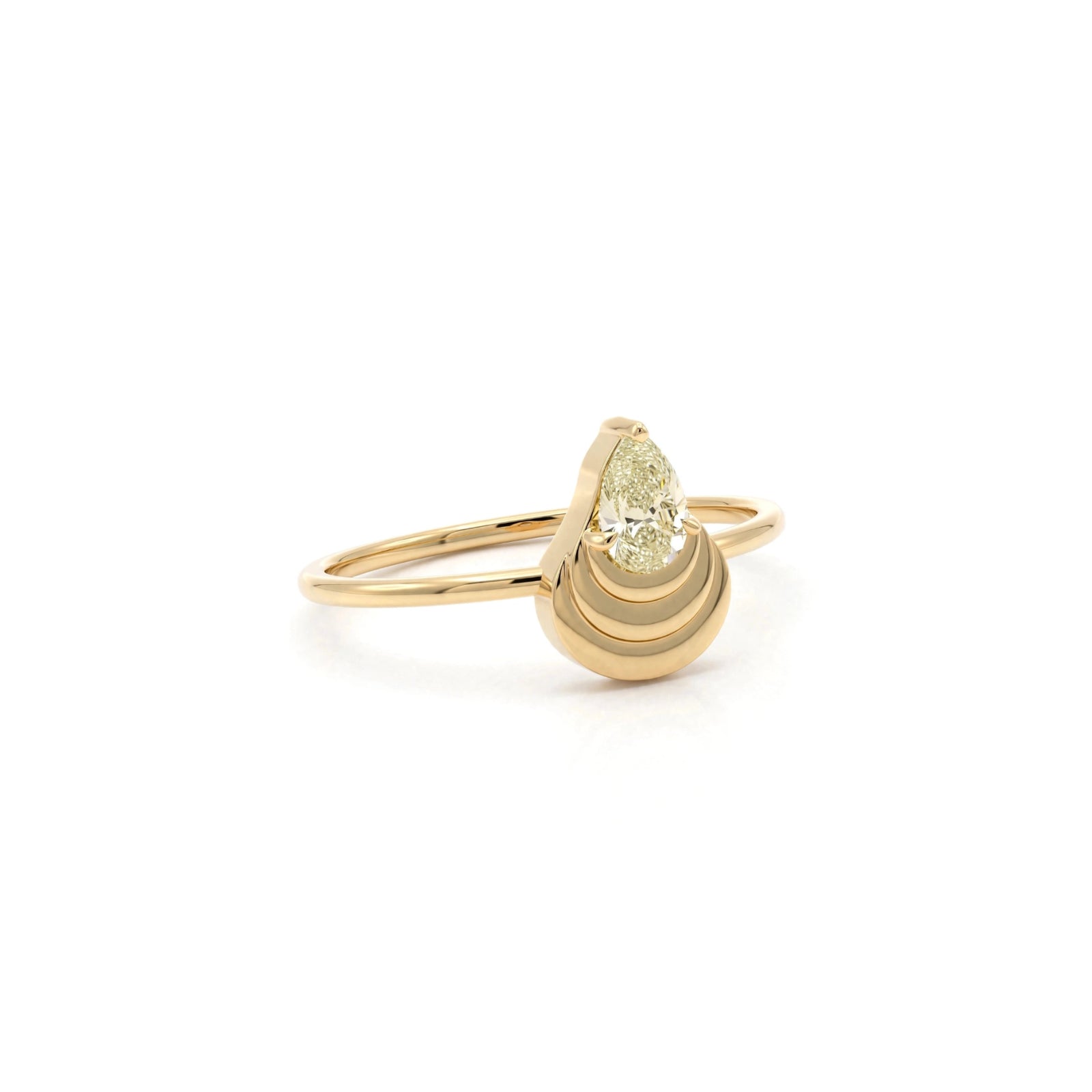 SERENE PEAR RING