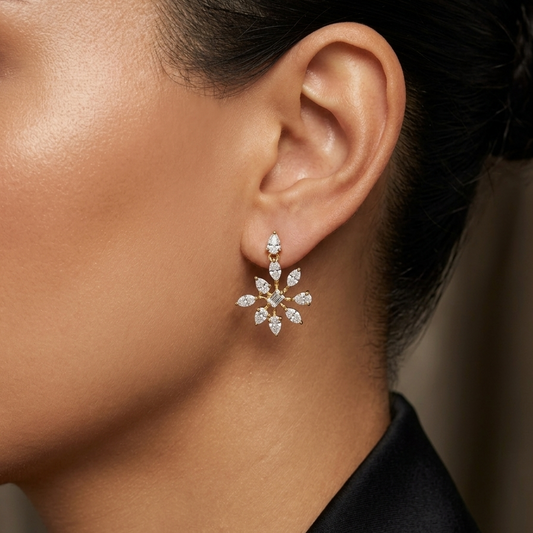 ELARA SOLARA EARRING