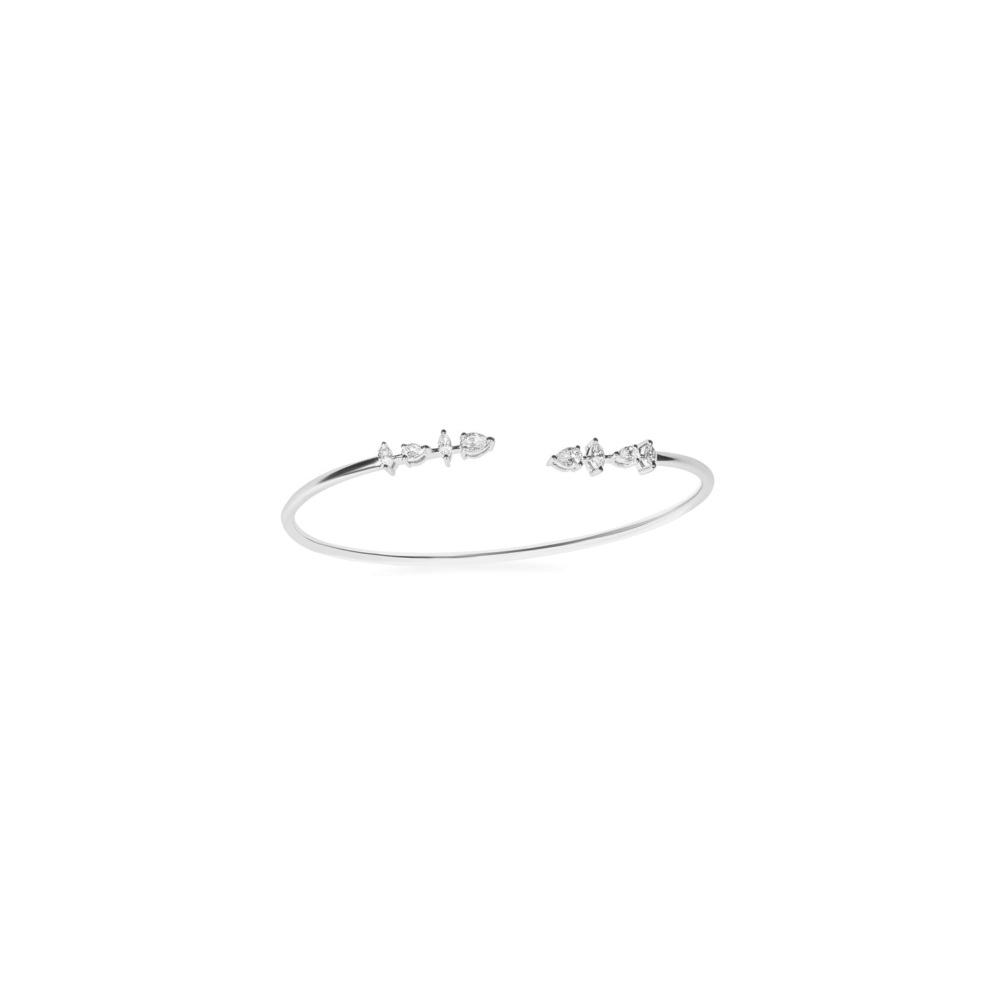 FANCY DIAMOND WHITE GOLD BANGLE