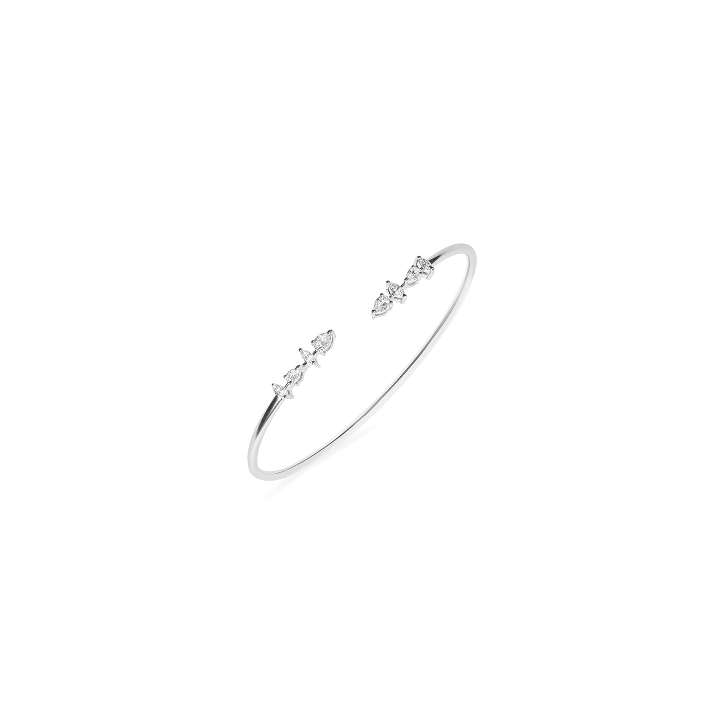 FANCY DIAMOND WHITE GOLD BANGLE