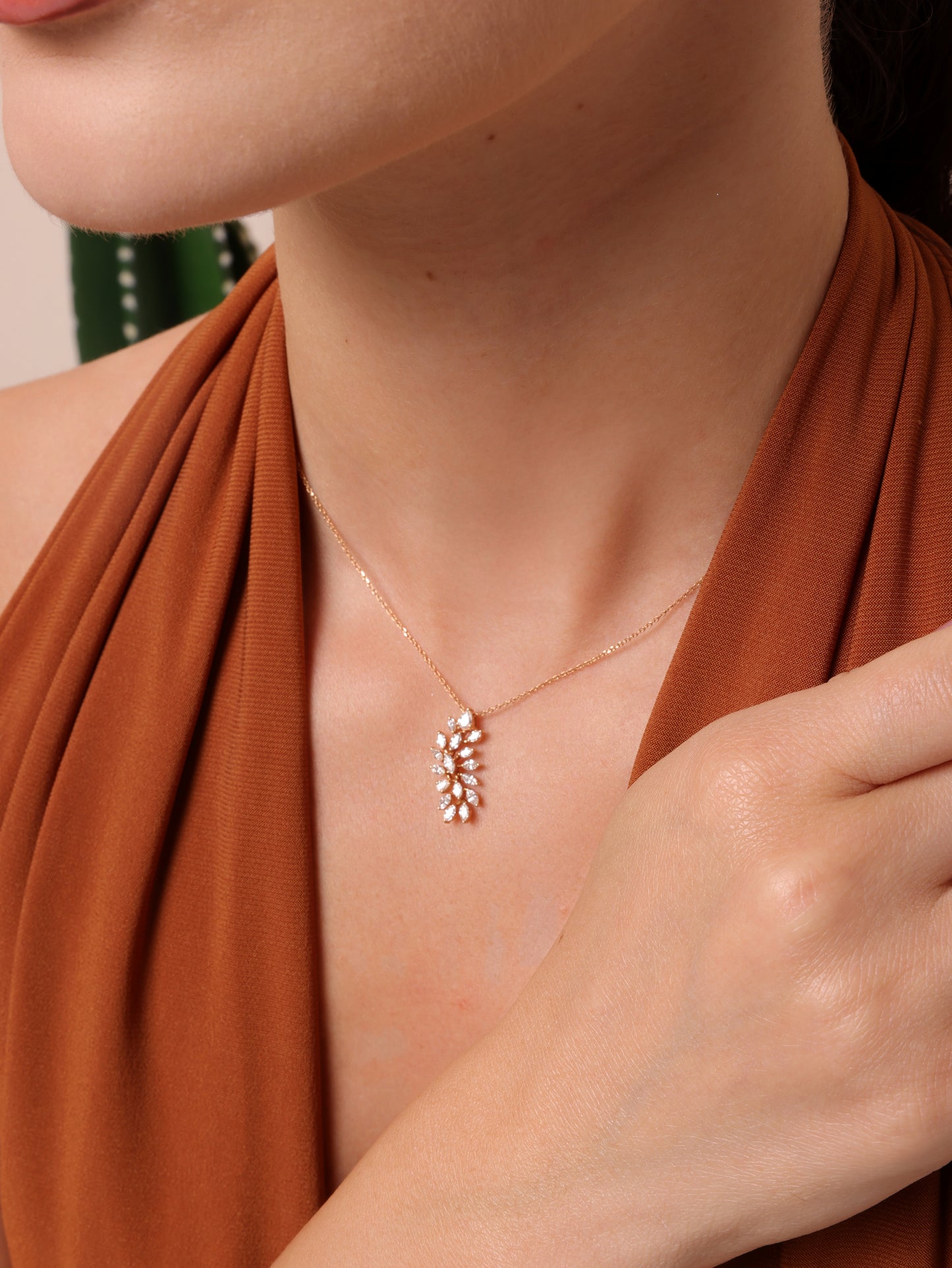 AURÉLLUNA AURORA NECKLACE