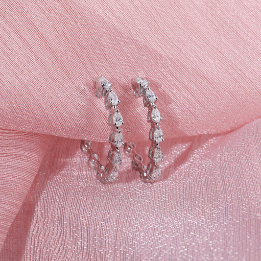 SPARKLING PEAR SHAPED DIAMOND HOOPS