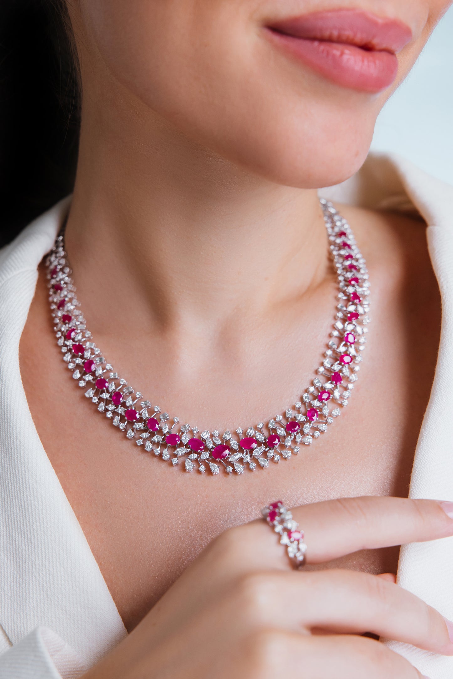 AVELINE RUBY WHITE NECKLACE