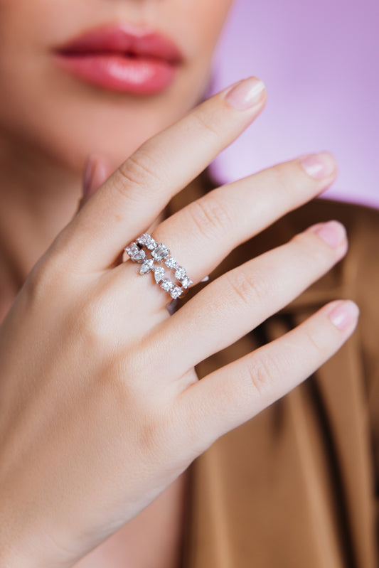 AVELINE EMERALD FANCY RING