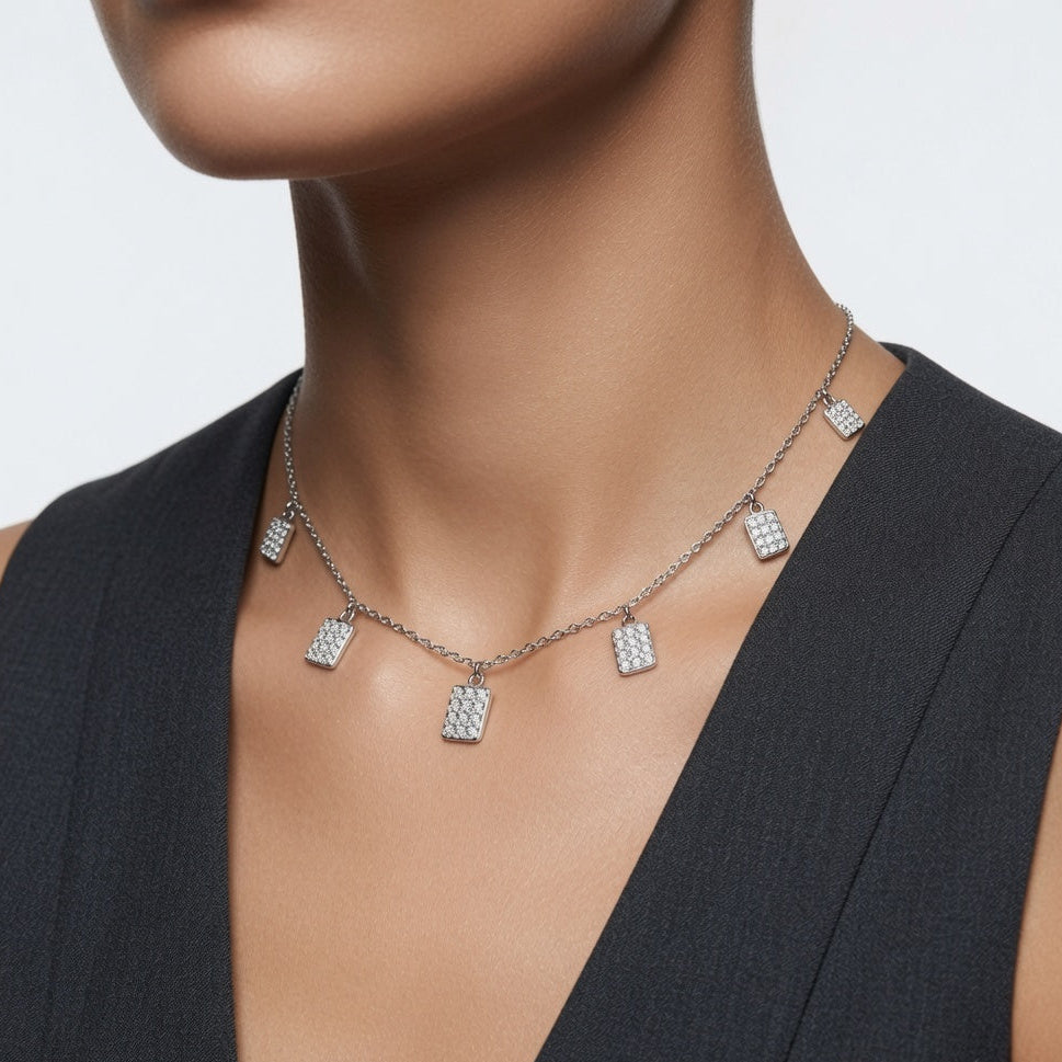 VIO ETERNA NECKLACE