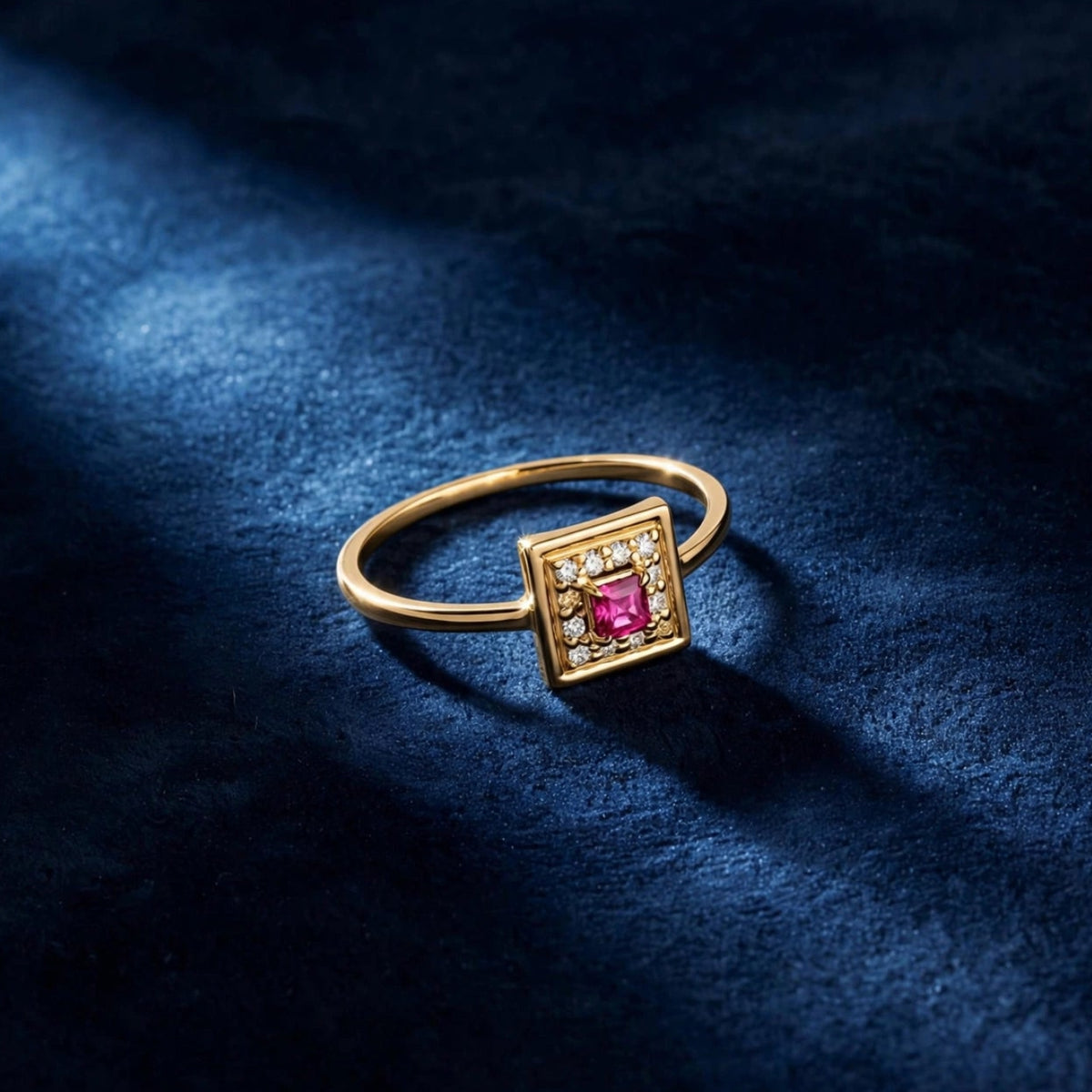 RUBY SQUARE RING