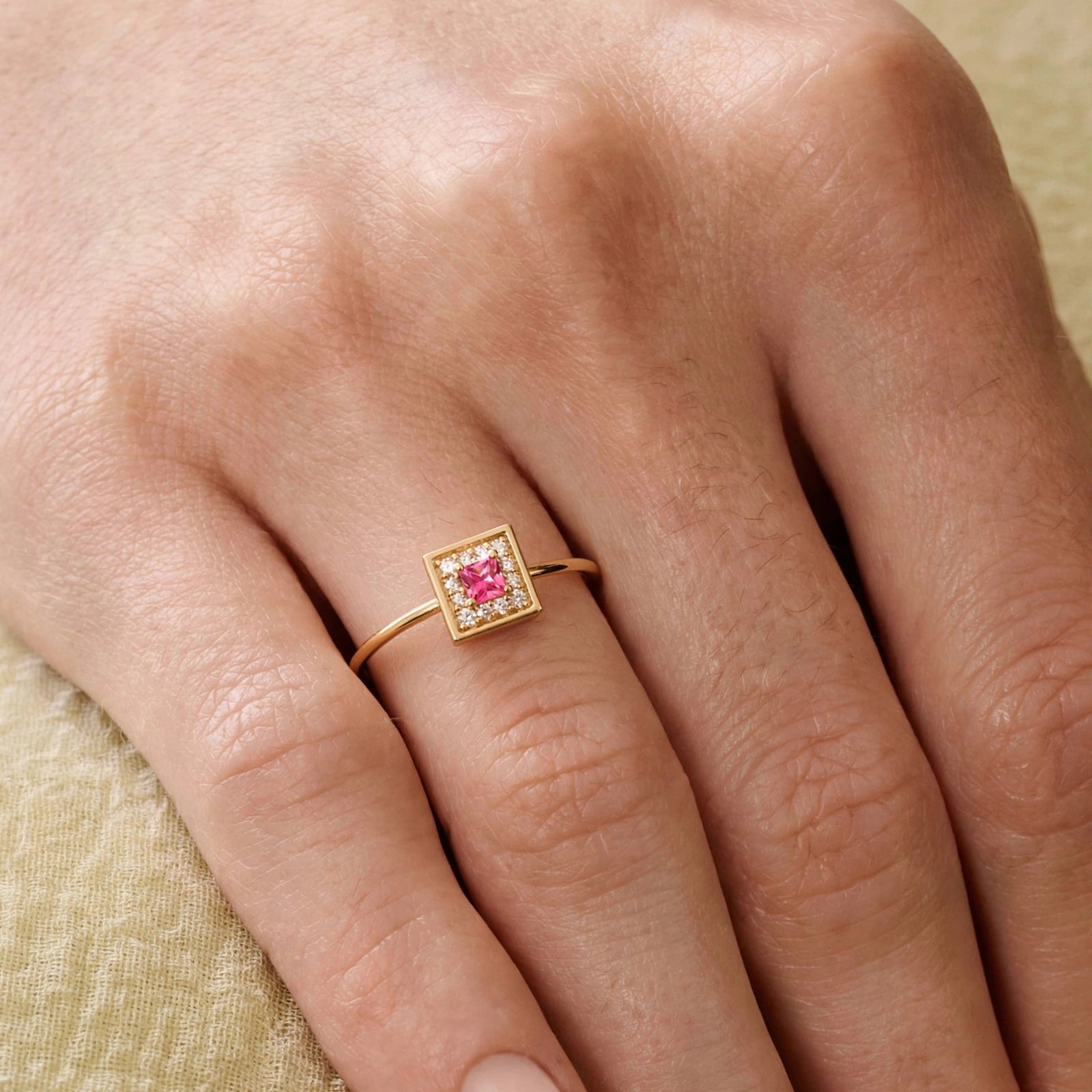 RUBY SQUARE RING