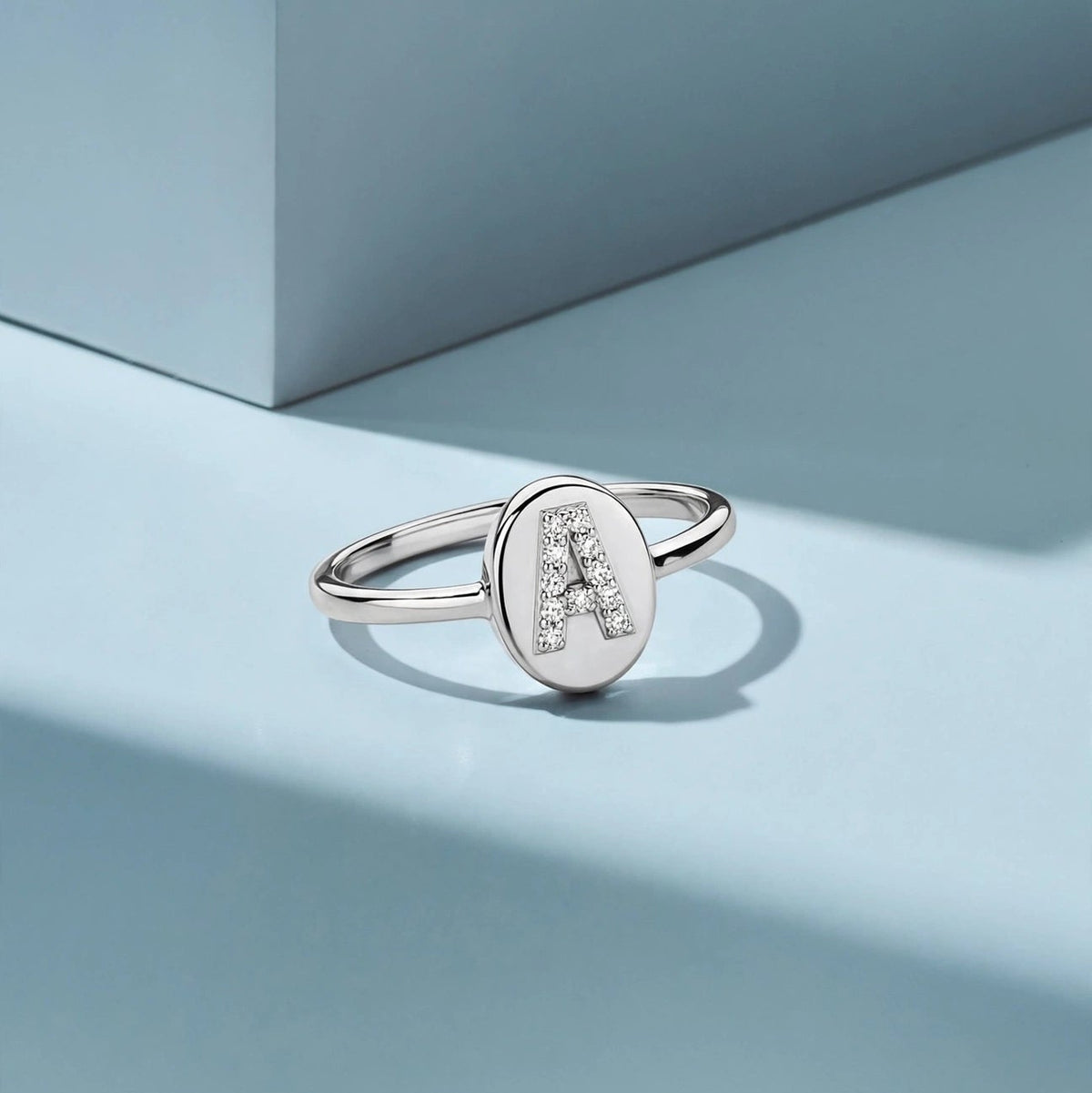 VELA ROUND RING