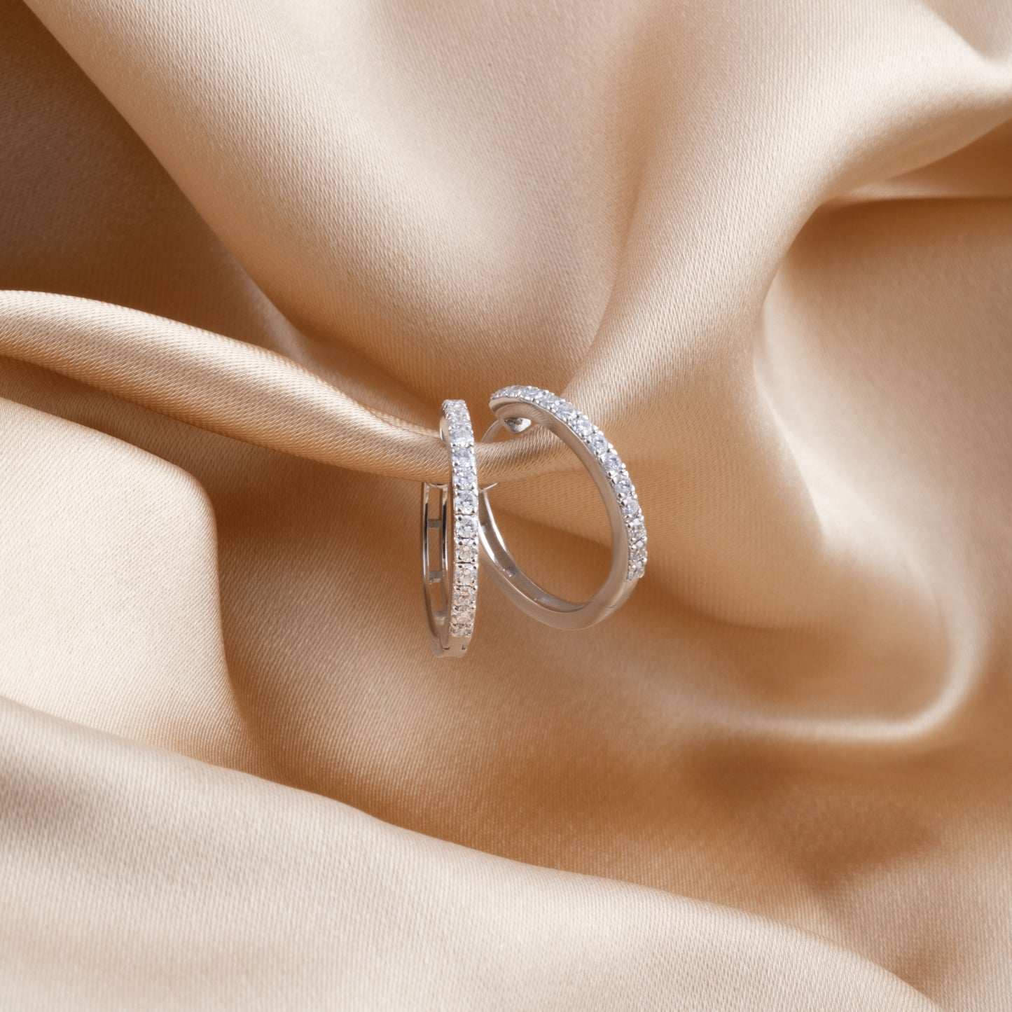 BRILLIANT SPARKLE HOOP EARRING